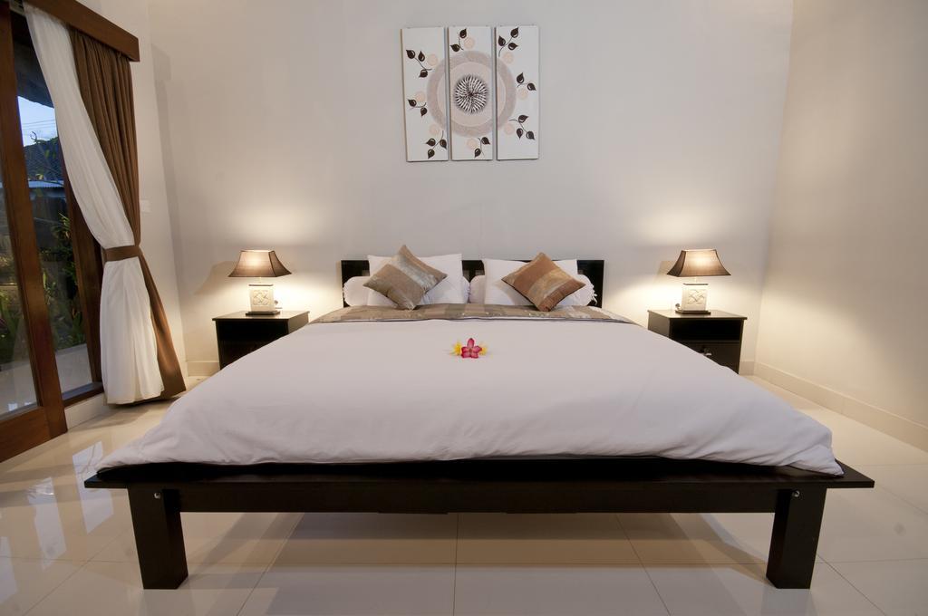 Matra Bali Guesthouse Canggu Extérieur photo